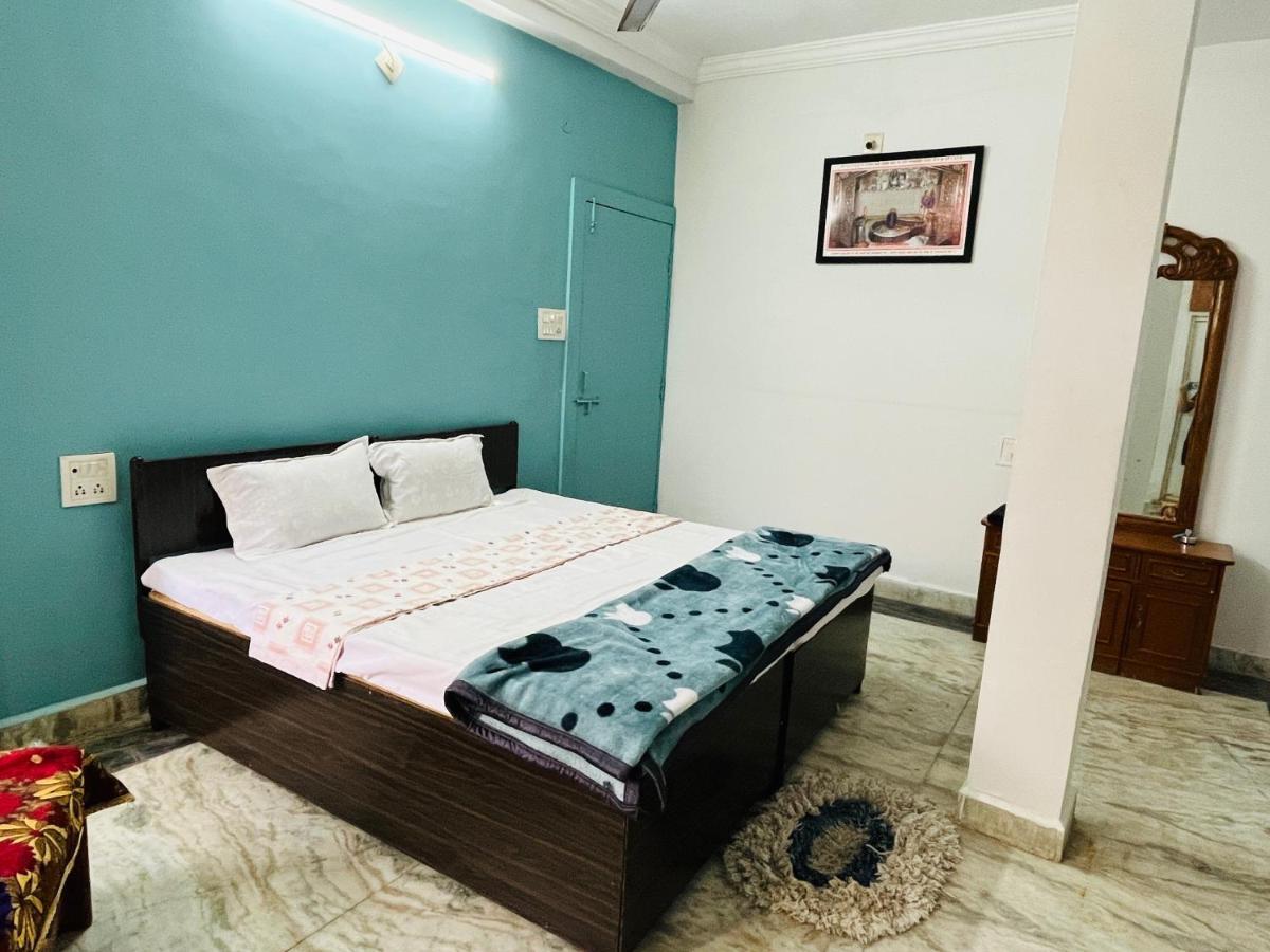 Tiwari G Home Stay Ujjain Exterior foto