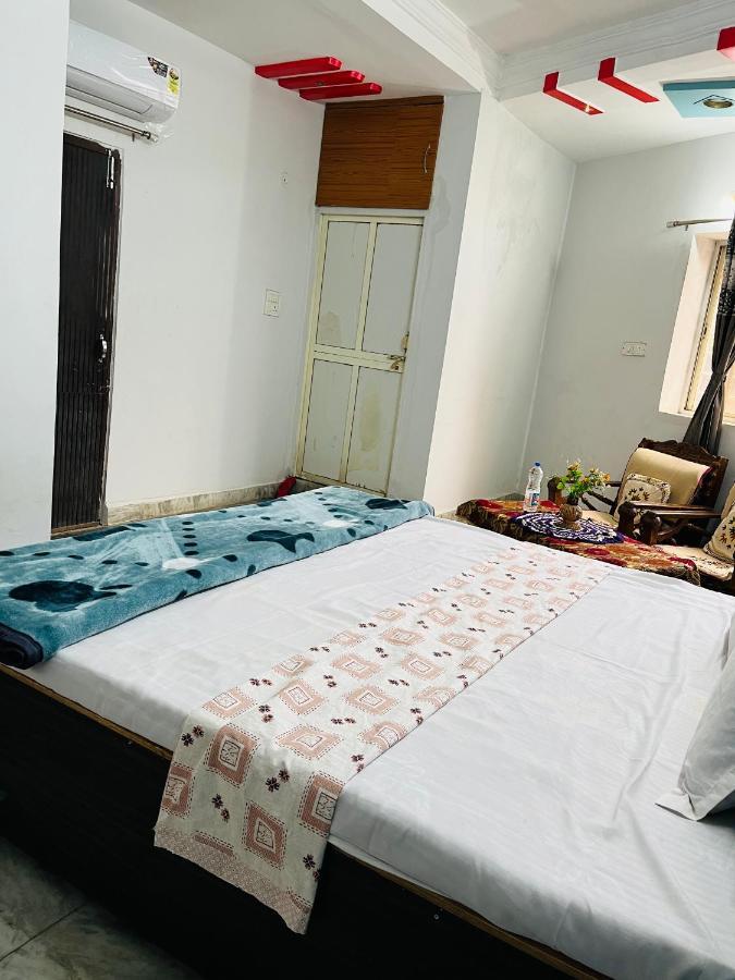 Tiwari G Home Stay Ujjain Exterior foto