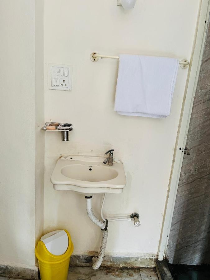 Tiwari G Home Stay Ujjain Exterior foto