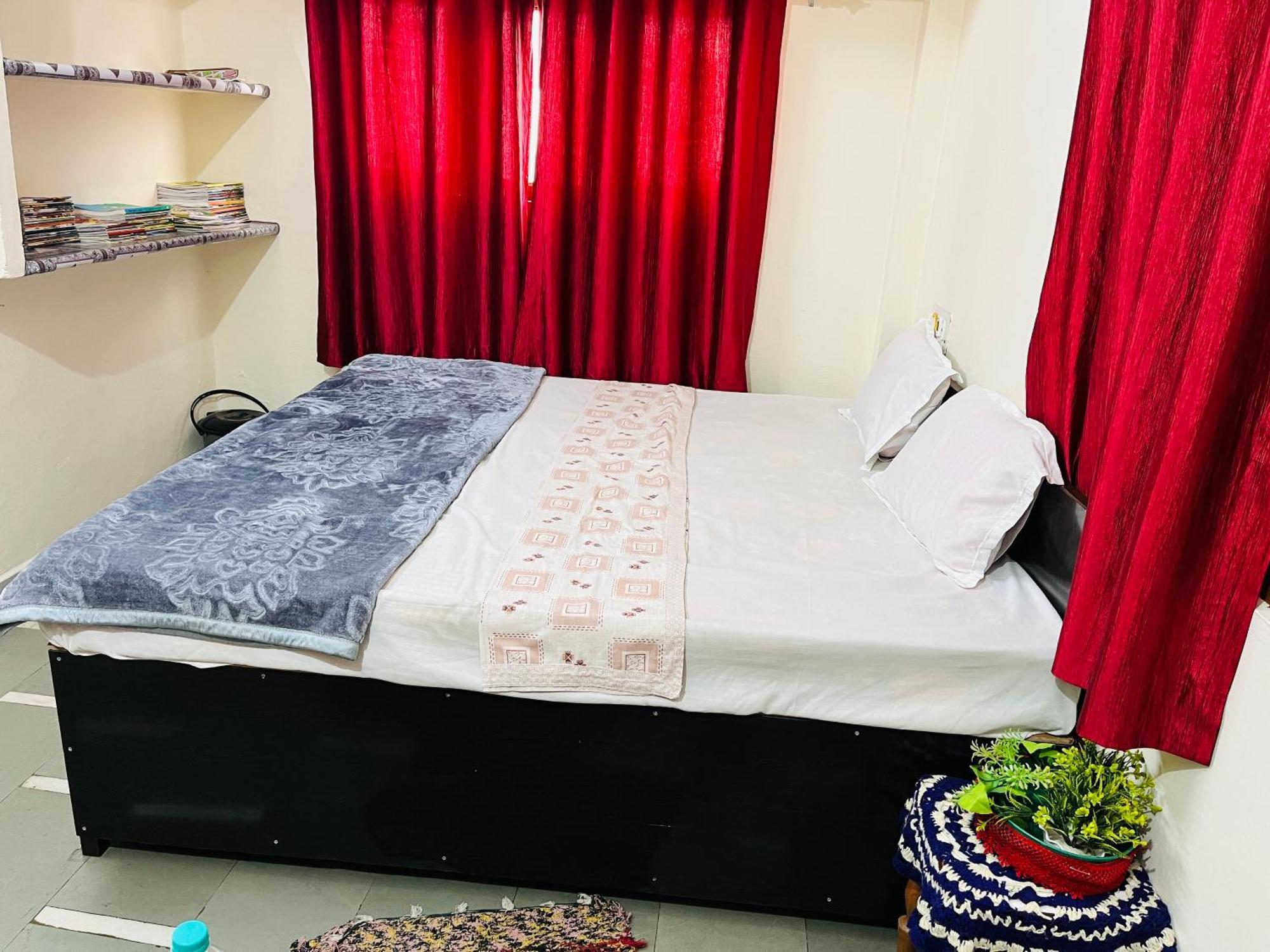 Tiwari G Home Stay Ujjain Exterior foto