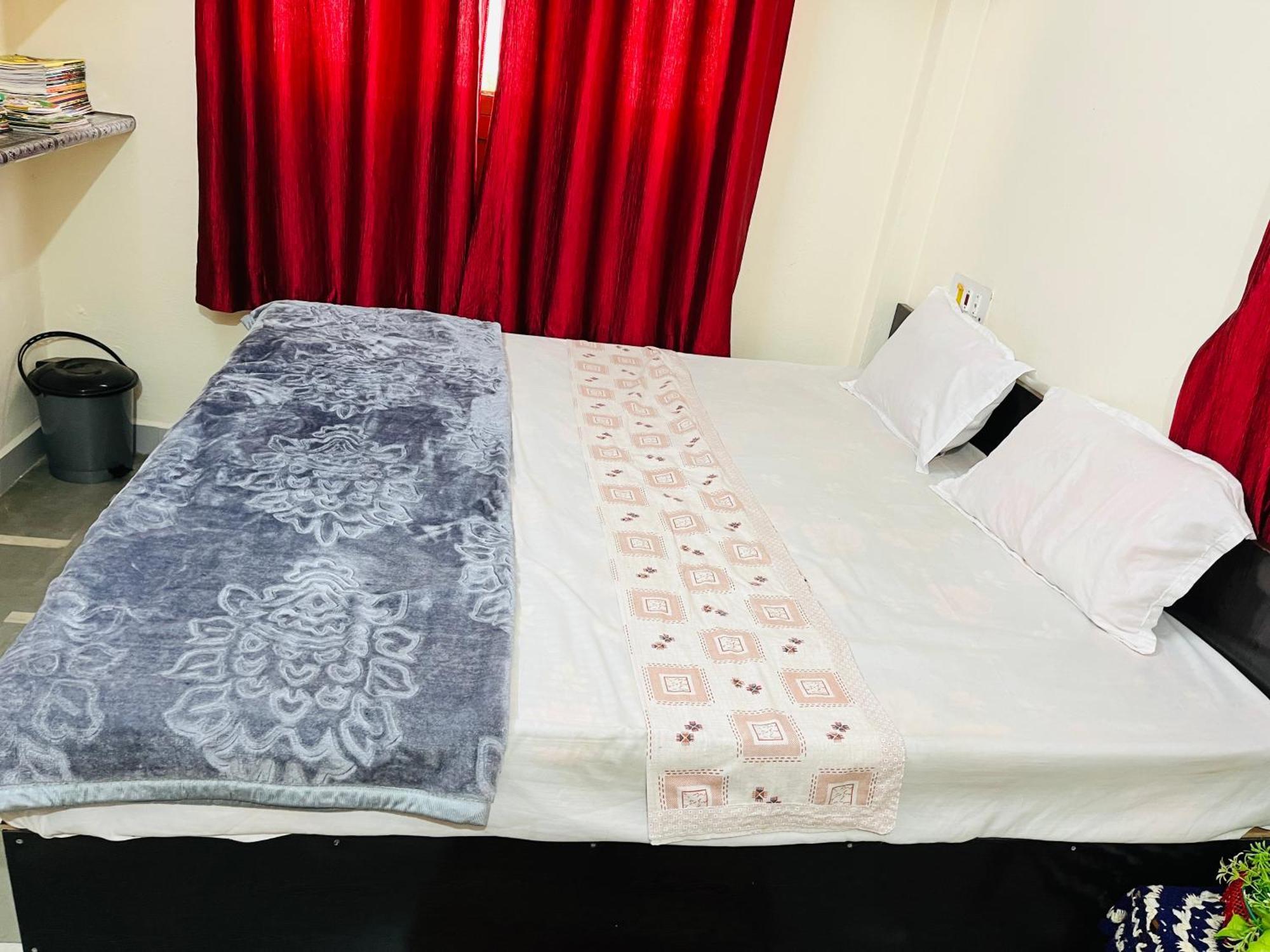 Tiwari G Home Stay Ujjain Exterior foto